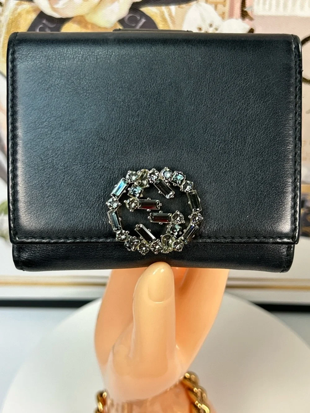 ‼️SOLD‼️ GUCCI Crystal Interlocking GG Leather Bifold Wallet ✨🤩 - Picture 8 of 17